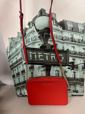 Michael Kors 35T8GTTC9L Jet Set Large Saffiano Camera Crossbody
